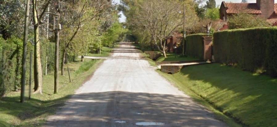 Villa Elisa: le robaron el auto a punta de pistola a la hija de un exjuez federal