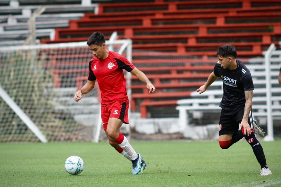 El equipo alternativo del Pincha cayó en el primer amistoso en Uruguay