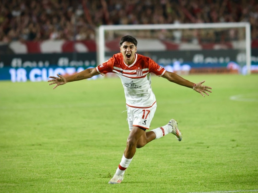 La particular historia del pibe del momento: ¿Quién fue decisivo en la incorporación de Tobio Burgos al Pincha?