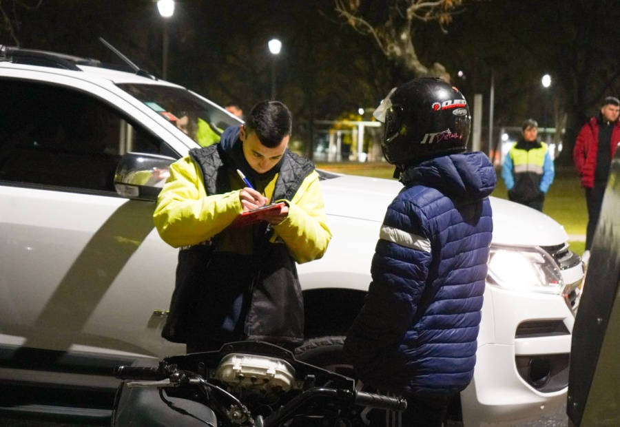 Durante el primer semestre del año se secuestraron 1.726 autos y motos en La Plata por infracciones de tránsito