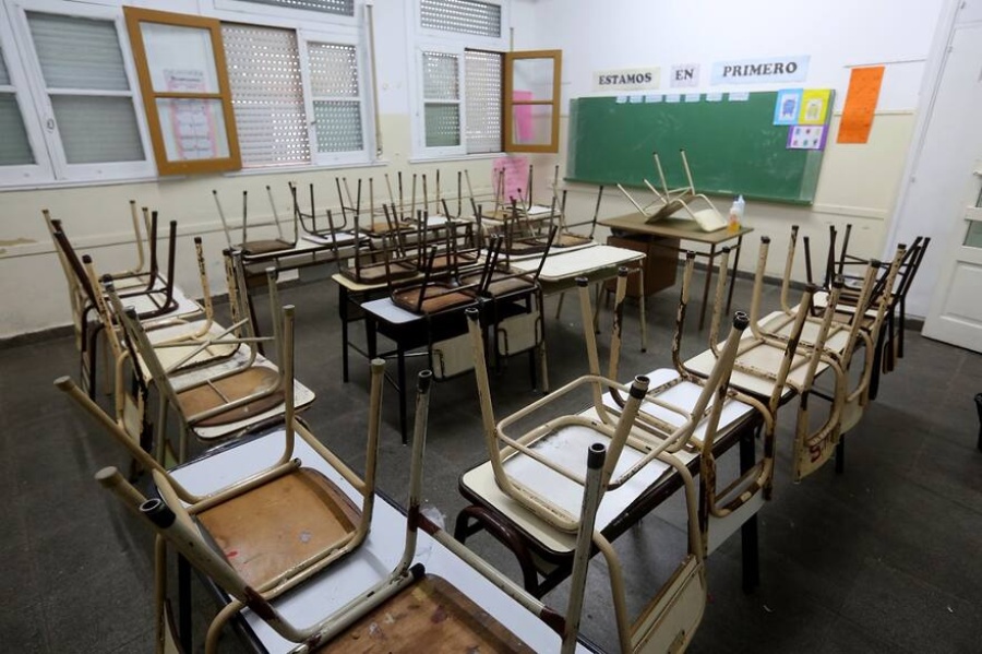 Los docentes confirmaron un paro nacional para octubre en paralelo con nuevas acciones en la provincia