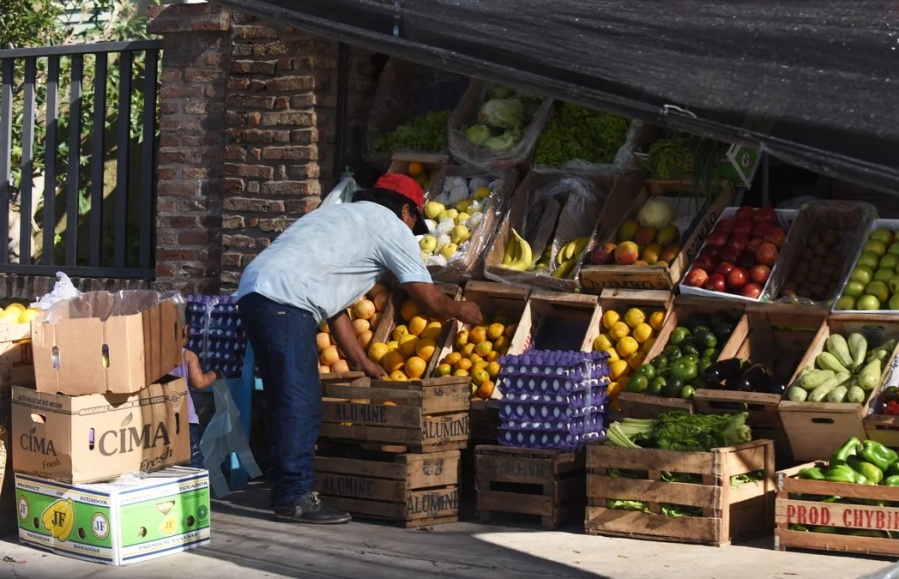 Aceites, frutas y verduras encabezaron la suba de precios de la cuarta semana de enero: terminaría en el 2%