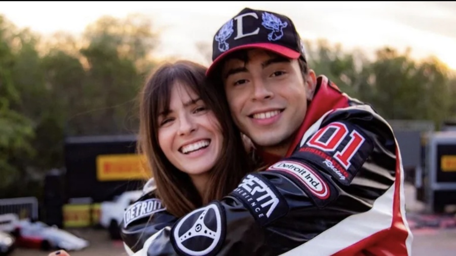 Rusherking le hizo un gran regalo a la China Suárez y hubo un detalle que llamó la atención: ¿Se viene la boda?