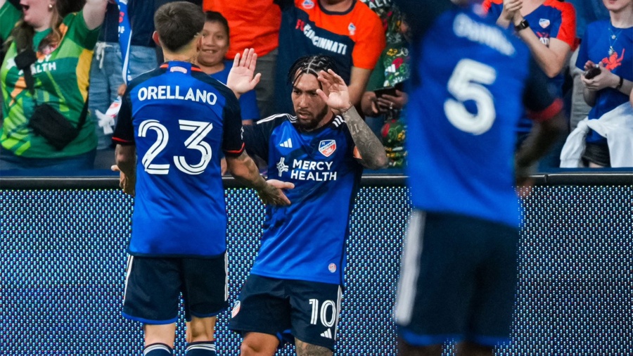 Una novela menos: ¿Cuál será el próximo destino de uno de los futbolistas ofrecidos por Foster Gillett?