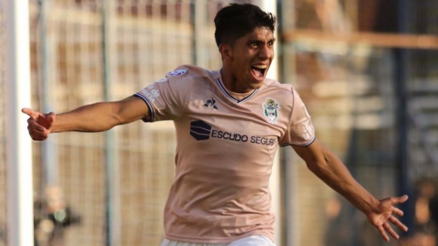 Maxi Comba otra vez se va de Gimnasia