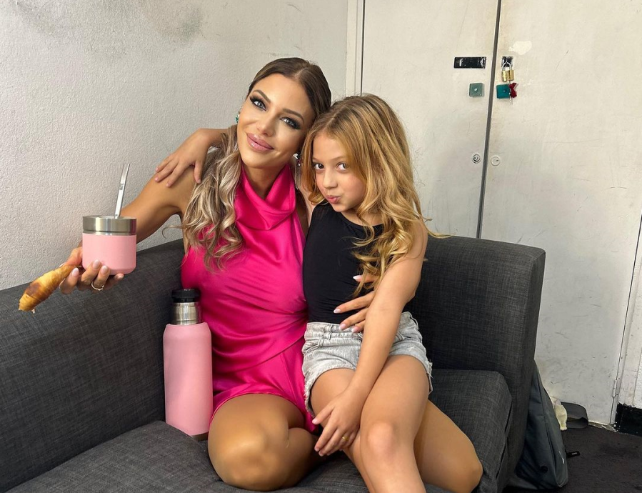 Evangelina Anderson contó el particular calendario escolar de sus hijas que ya comenzaron las clases en Argentina