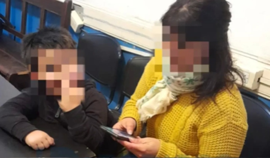 Jugaba en el patio de su casa de Berisso, lo perdieron de vista y vivieron minutos de terror