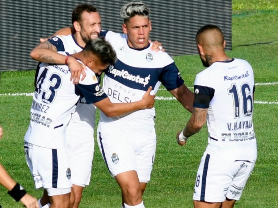 Fue uno de los goleadores de Maradona y está a punto de irse libre