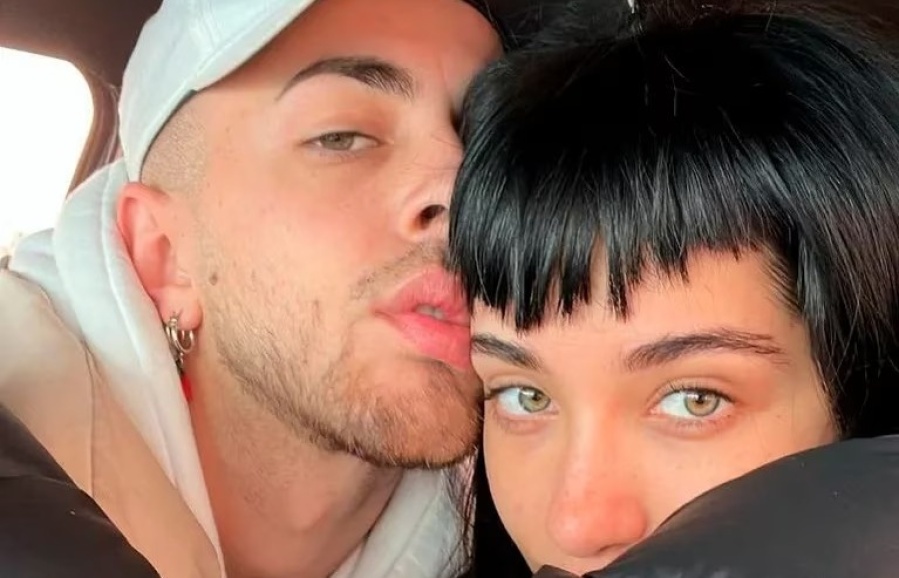 María Becerra respondió una pregunta aleatoria en las redes y aseguró haber encarado a Rei: ”Ahí le tiré el lance”