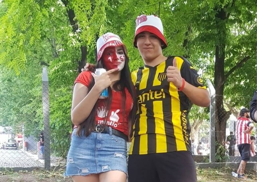 ”Lo recordaremos por su pasión por el fútbol femenino platense”: las redes despiden a Ian Martínez tras el choque en 19 y 76