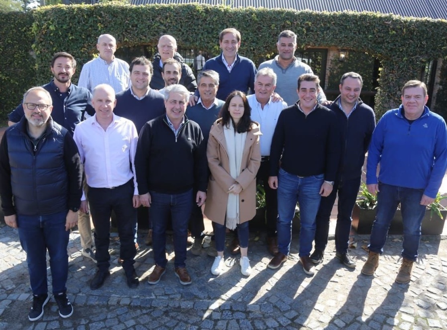 Suma fija: intendentes opositores pedirán una reunión con Kicillof por el fondo para los trabajadores municipales