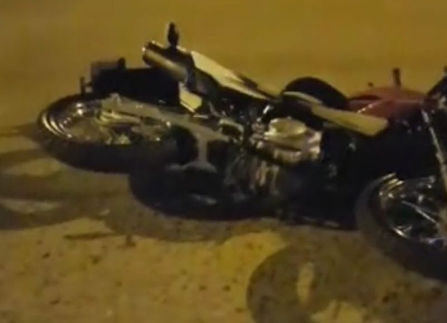 Una camioneta chocó a un motociclista de 28 años en Melchor Romero y huyó sin brindar ayuda