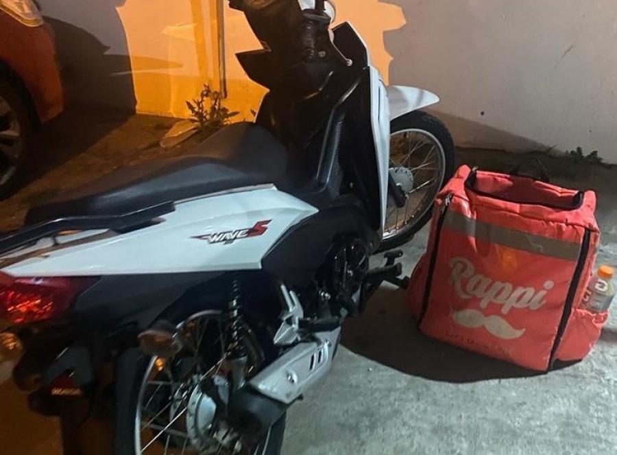 Un delincuente fue capturado en La Plata en el preciso momento donde increpaba a su víctima