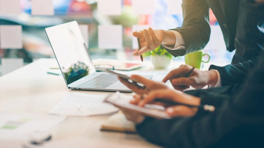 La Plata contará con el primer curso virtual gratuito de Inteligencia Artificial: ¿Cómo inscribirse?