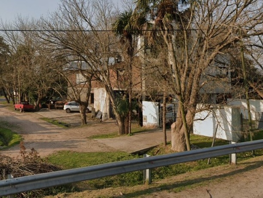 Asaltaron una casa en City Bell y se llevaron un gran botín