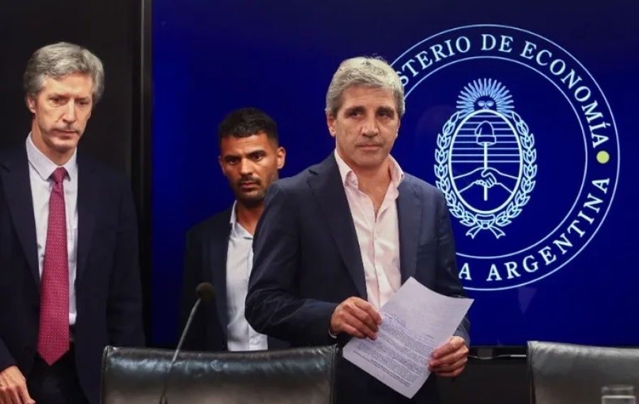 Reacción, contra-reacción y contra-contra-reacción: el juego psicológico de la salida del cepo al dólar