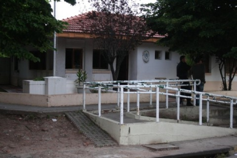 Lo detuvieron en Ringuelet por agredir a su pareja en la vía pública