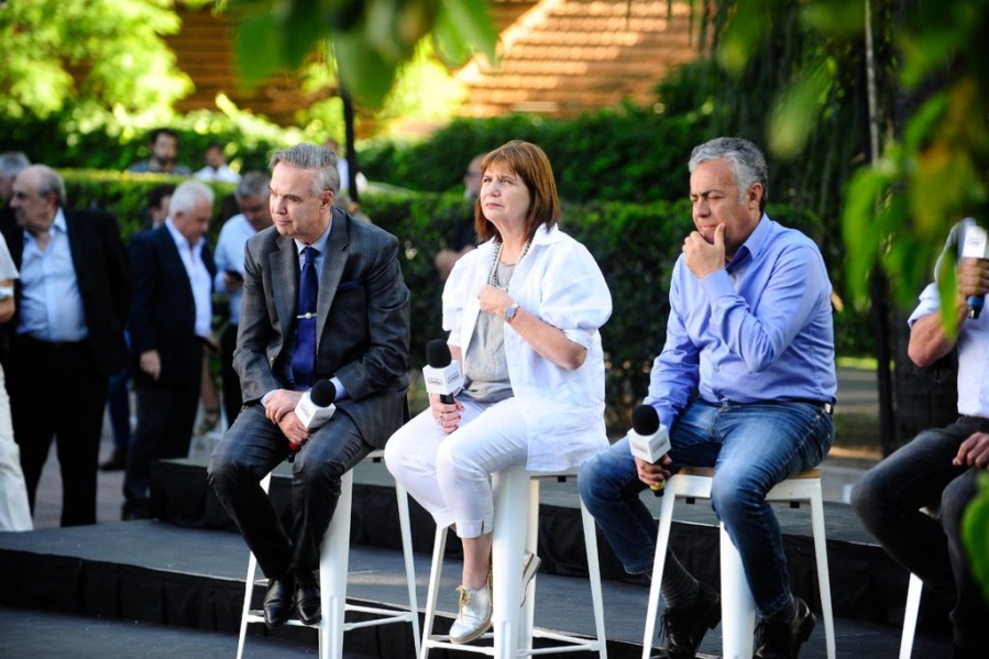 La oposición al rojo vivo: el giro de 90 grados que deberían pegar para no estrellarse antes del 2023