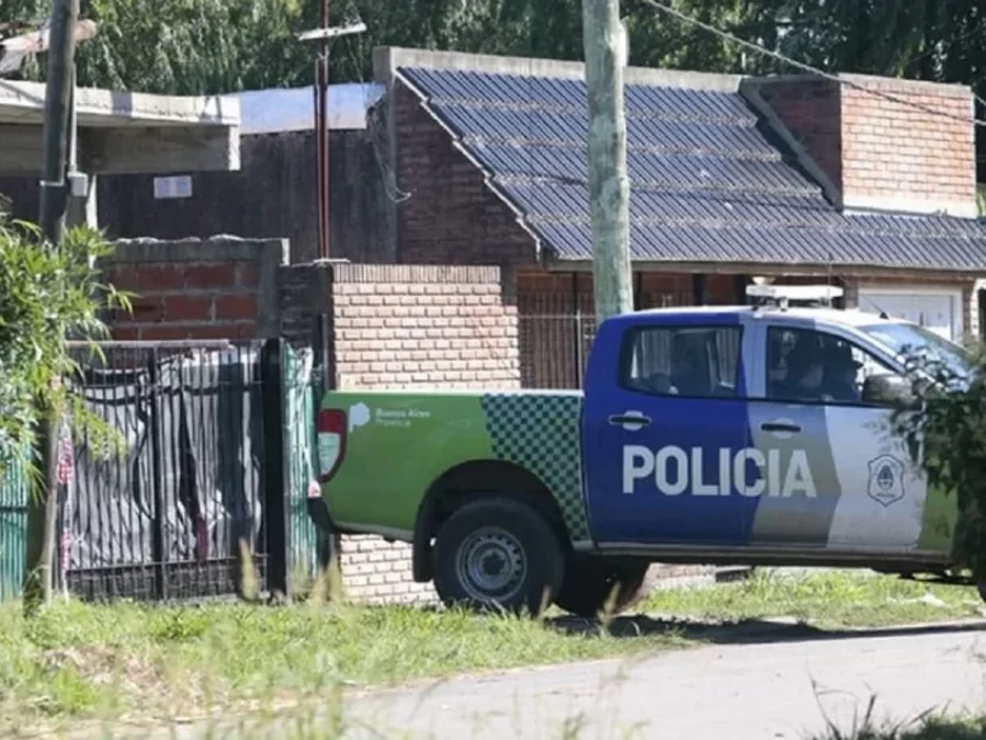 Conmoción por el asesinato de una joven de 14 años que fue apuñalada por su tío