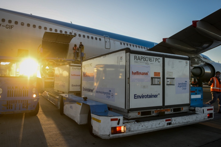 Este sábado parte un nuevo vuelo a China y el domingo a Rusia, para traer más vacunas contra el COVID-19