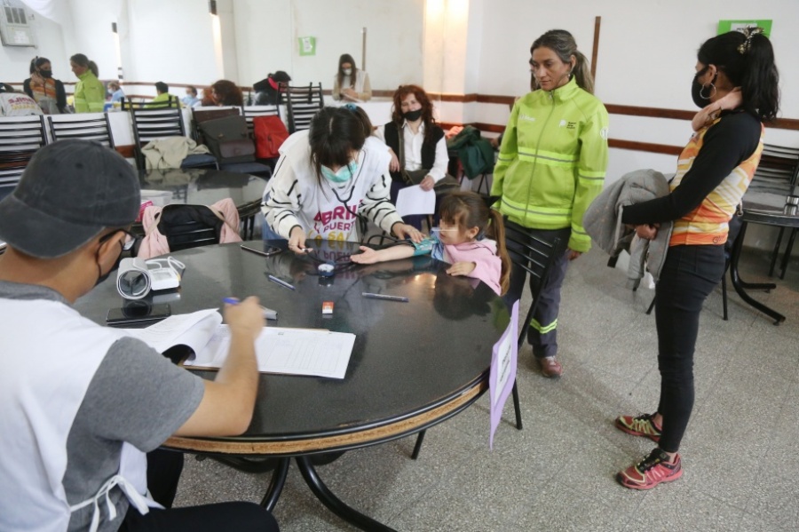 ”Más Salud en tu barrio”: llega a Villa Elisa y Tolosa el programa que brinda controles médicos gratuitos