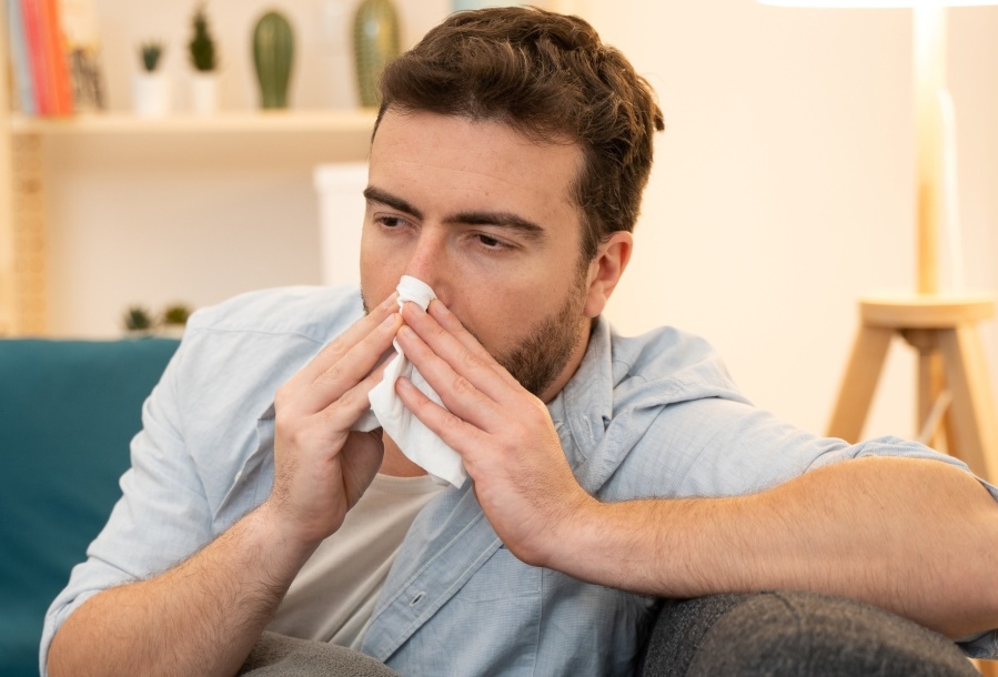 Descubren la sencilla razón por la que hay más contagios respiratorios en invierno