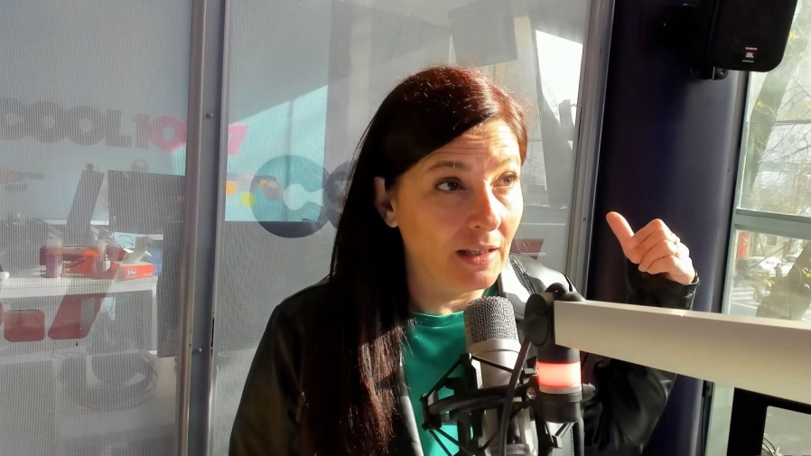 Luana Simioni: “ESUR se lleva el 25% del presupuesto municipal mientras muchos barrios platenses viven entre basurales”