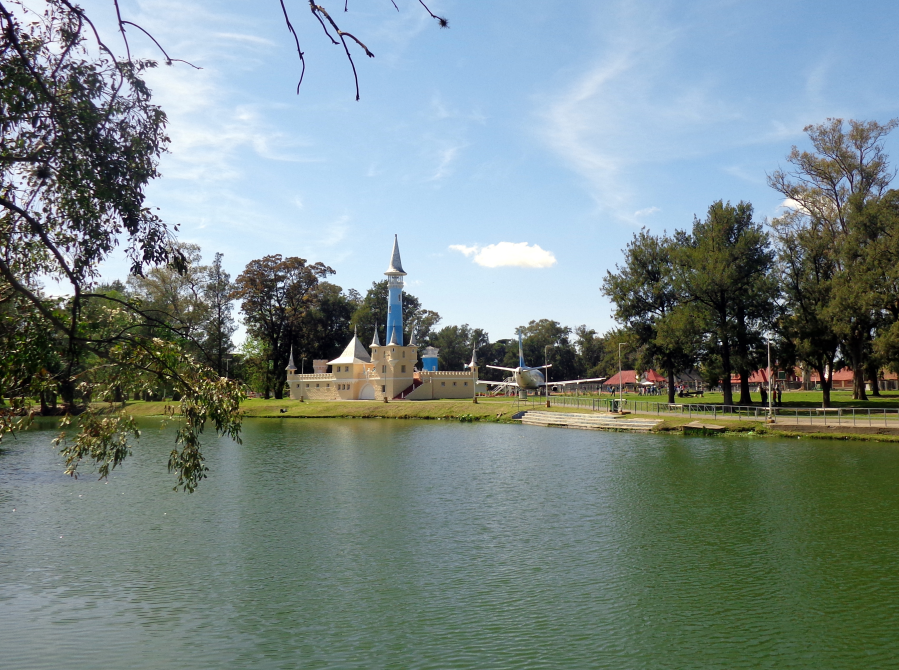 Fumigaron la República de los Niños por la invasión de mosquitos y tuvieron que cerrarla al público