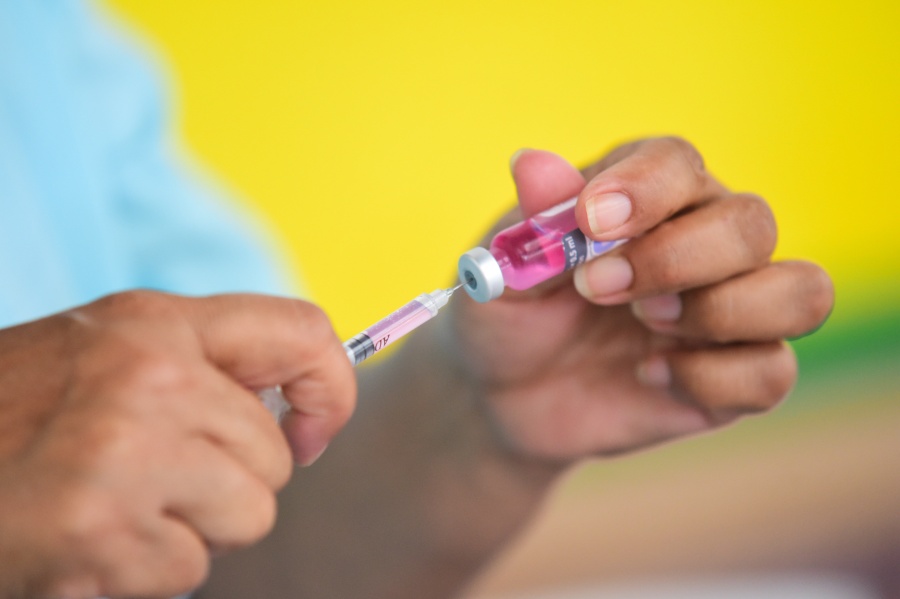 Realizaron jornadas de salud en distintos barrios de La Plata con chequeos odontológicos, testeos gratuitos y vacunación