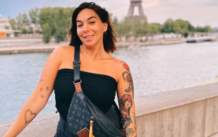 Luz tenue y un conjunto de red: Luciana Milessi calentó las redes con unas picantes fotos