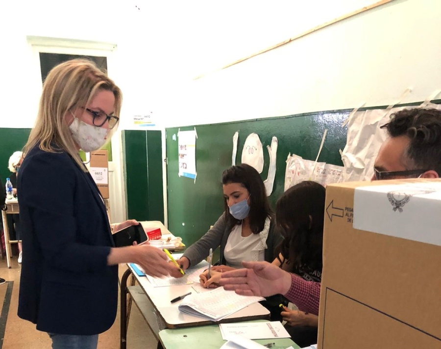 Carolina Píparo: ”Estoy feliz porque es el día de la democracia”