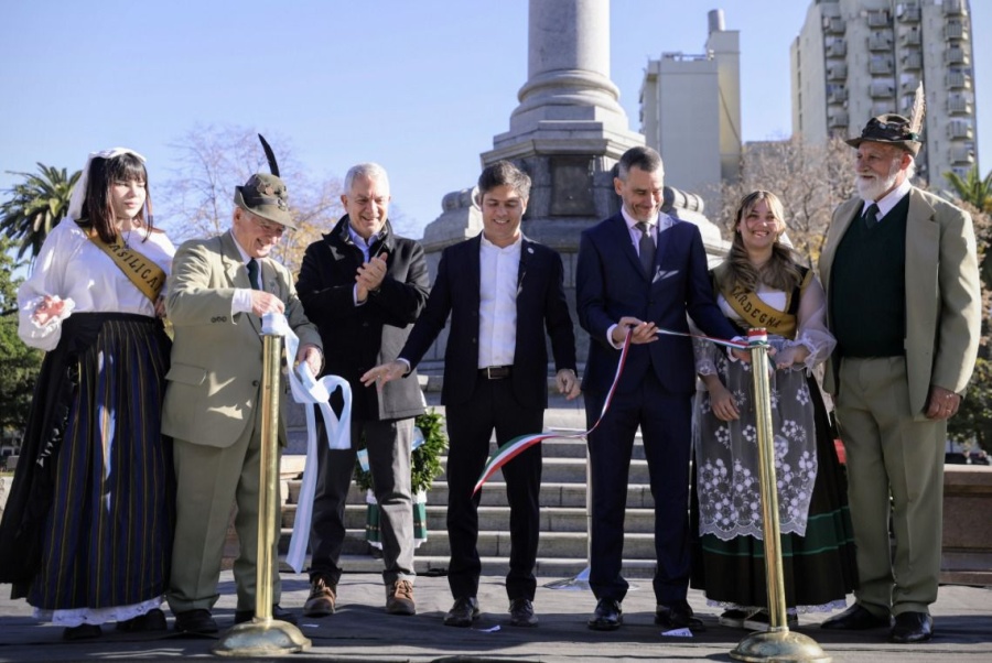 La espera terminó: Se reinauguró la mítica Plaza Italia