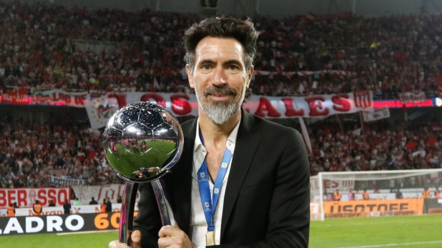 Día de descanso y de festejo: ¿Cómo saludó Estudiantes a Domínguez por su cumpleaños y qué sentidas palabras le dedicó?