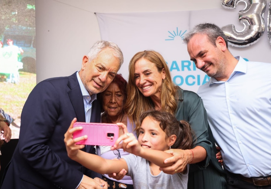 Alak anunció que vuelve el histórico programa de voluntariado social ”Las Manzaneras” con la presencia de Tolosa Paz