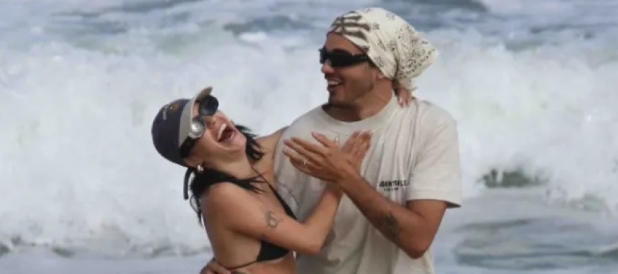 Mucho cariño, besos y abrazos en las vacaciones soñadas de Lali Espósito