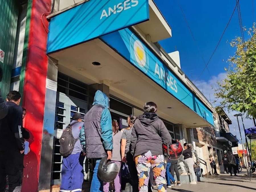 La ANSES lanzó un nuevo bono para mayo