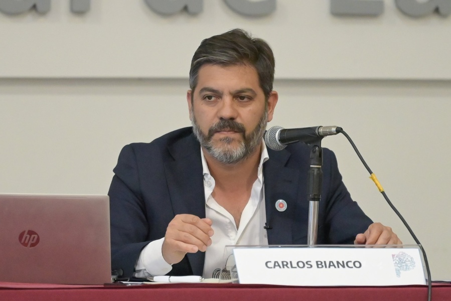 Radicales presionan por la situación de IOMA y Carlos Bianco se calentó: ”Qué sorpresa que laburen en enero”