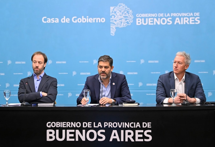 Provincia convocará a los estatales para cerrar la paritaria 2024 y buscan que el aguinaldo se pague antes de las fiestas