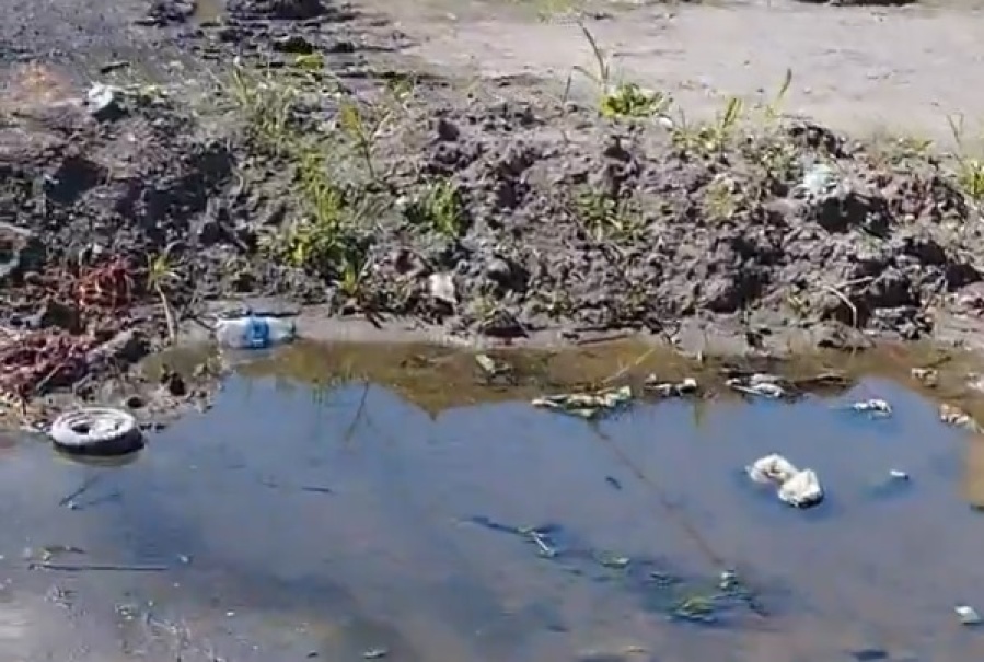 Vecinos de Barrio Jardín pidieron la urgente reparación de una calle muy transitada