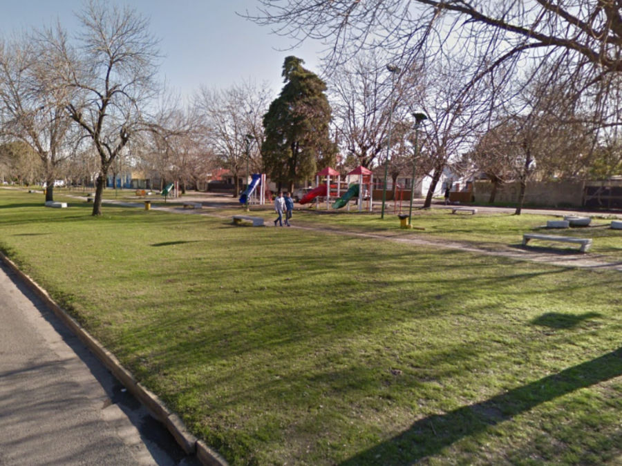 En 60 y 144 se quejaron por las malas condiciones de una plaza