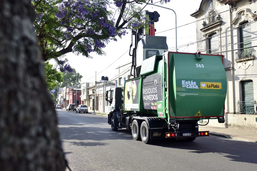 Por el feriado del 25 de Mayo, así funcionarán los servicios municipales en La Plata este miércoles