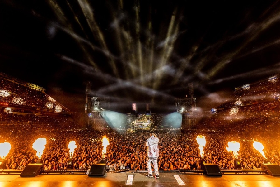 Duki hace historia: anunció un show en el Santiago Bernabeu para junio de 2024