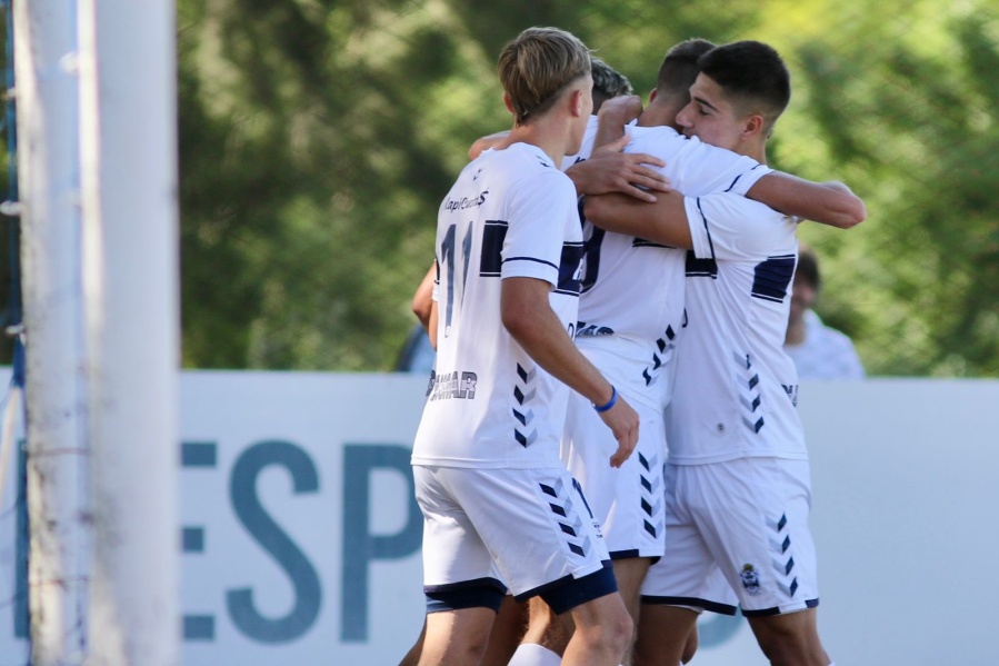 La reserva del Lobo volvió al triunfo y sueña con pelear el torneo hasta el final