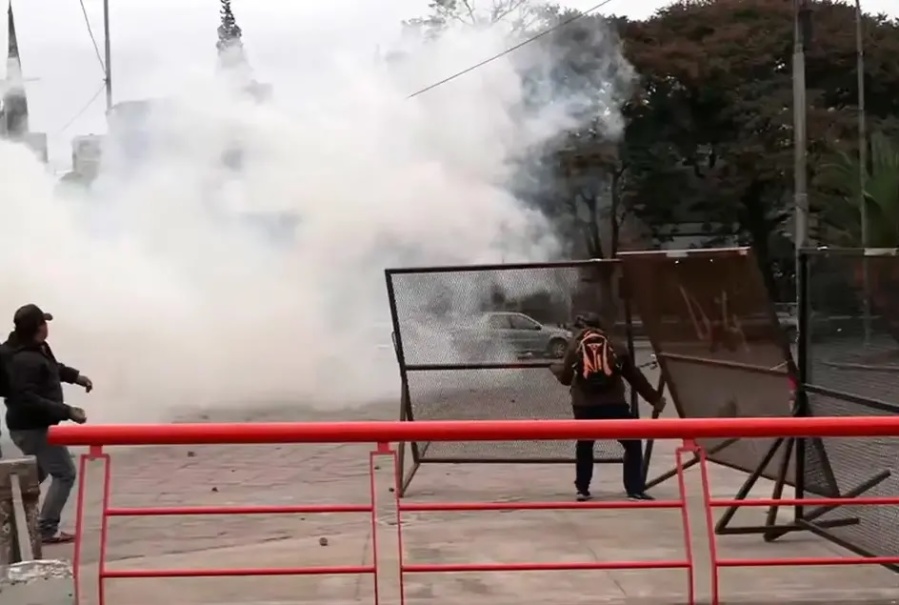 En medio de una batalla campal en Jujuy, concejales del Frente de Todos de La Plata repudiaron el accionar de Gerardo Morales
