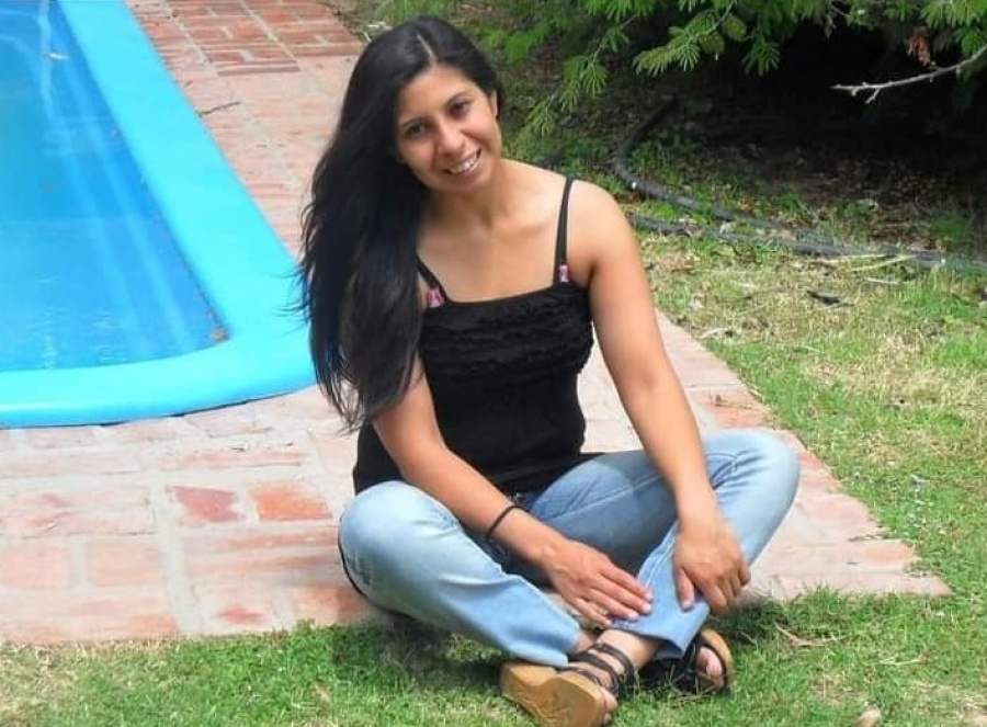 ”Me confundieron con otra persona en La Plata”: tiene 43 años, cree que su hermana gemela fue robada y no se rinde