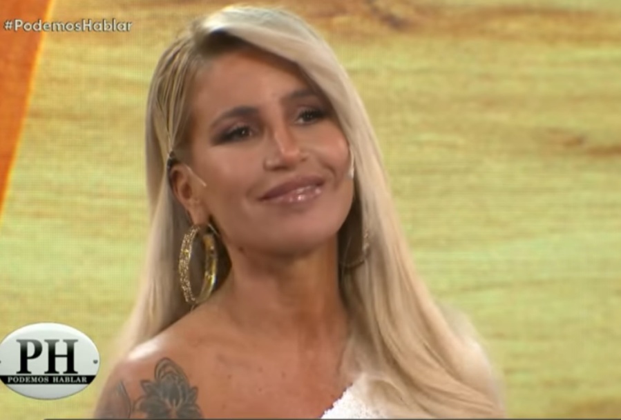 Flor Peña contó la comunicación con su padre fallecido: ”Cuando me necesites, tapate con la manta roja”