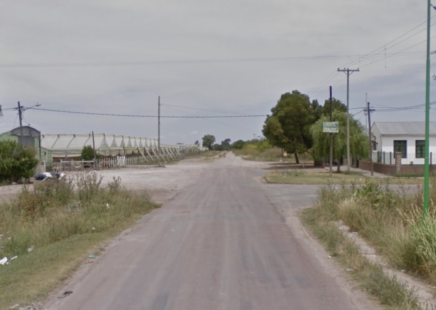 Vecinos de Los Hornos reclamaron por el estado de la calle 185
