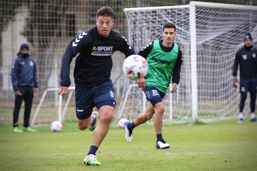 Un jugador titular de Gimnasia alteró la mañana de Abasto y hay preocupación pensando en el domingo