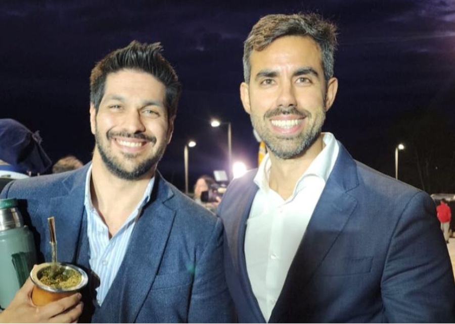 El candidato a presidente de Uruguay Andrés Ojeda denunció en Argentina una ”campaña sucia” en su contra