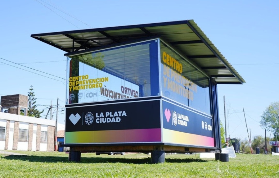 La Municipalidad inauguró nuevos centros de prevención para reforzar la seguridad en Villa Elvira y Los Hornos